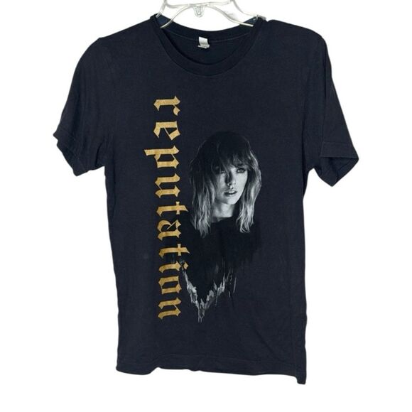Taylor Swift Authentic 2018 Reputation Stadium Tour T-shirt. Size Small. - Picture 1 of 5